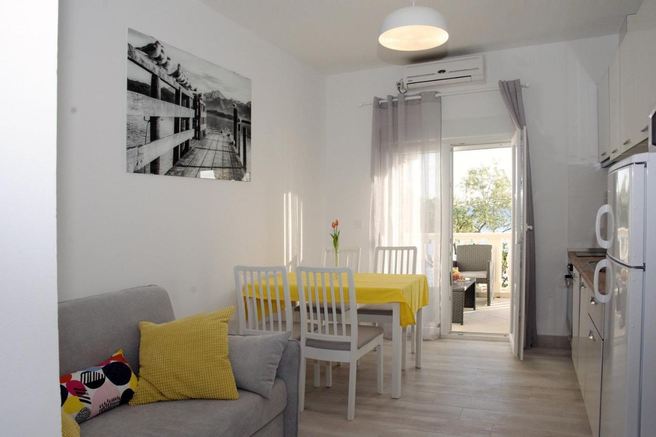 Apartments By The Sea Kozino, Zadar - 5803 Bagian luar foto