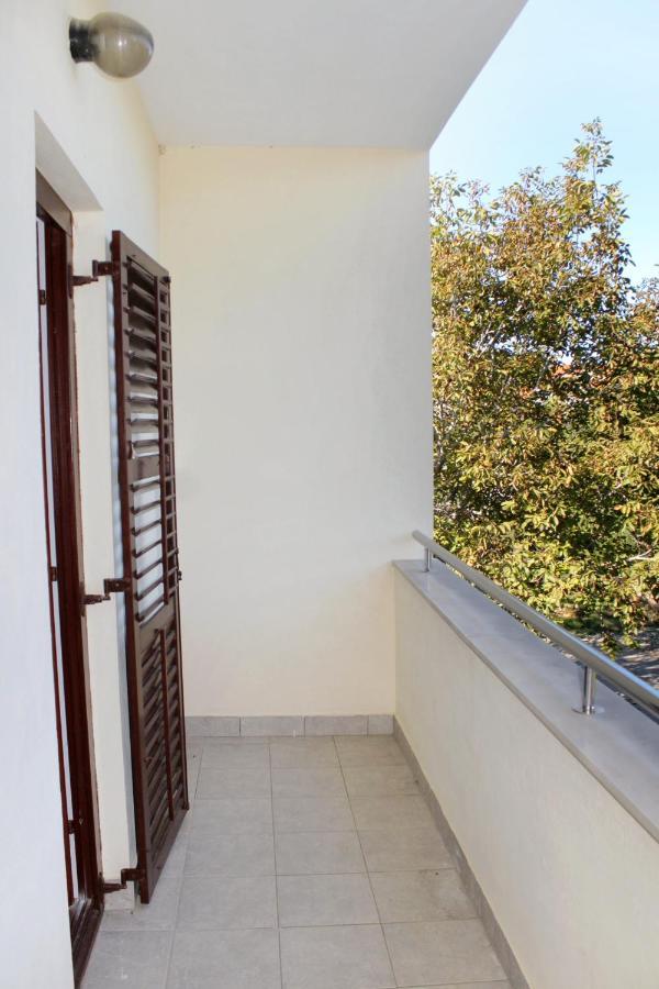 Apartments By The Sea Kozino, Zadar - 5803 Bagian luar foto